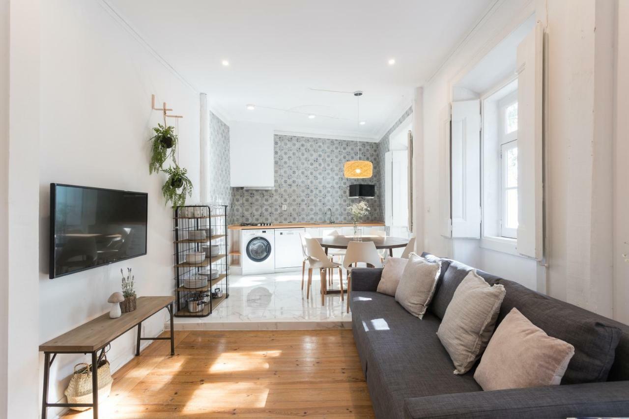 Alfama Tale Four-Bedroom Apartment W/ River View - By Lu Holidays Lisbona Esterno foto