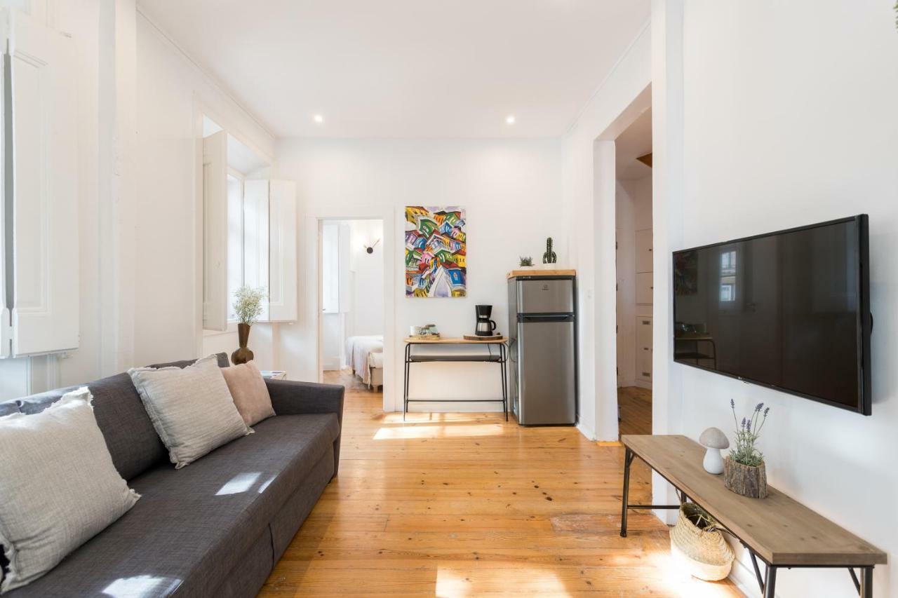 Alfama Tale Four-Bedroom Apartment W/ River View - By Lu Holidays Lisbona Esterno foto