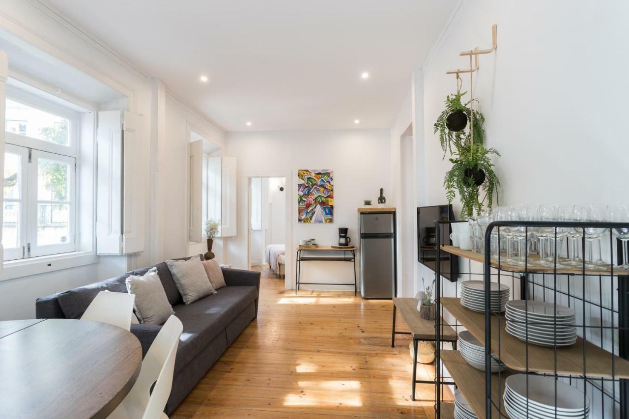 Alfama Tale Four-Bedroom Apartment W/ River View - By Lu Holidays Lisbona Esterno foto